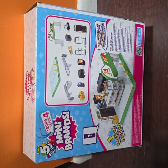 Mini Brands Series 4 - Almost Brand New - Picture 2 of 2